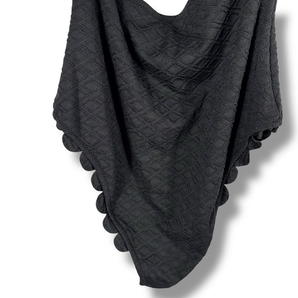 Cupshe Black Knotted Scalloped Cut Out One Piece Swimsuit, Black, Size Medium - Picture 12 of 14